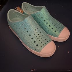 NEW Native Aqua Glitter Shoes 