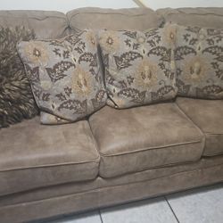 Sofa for SALE 