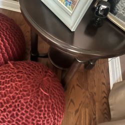 Accent Table