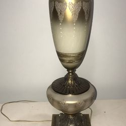 Spatial Antique lamp