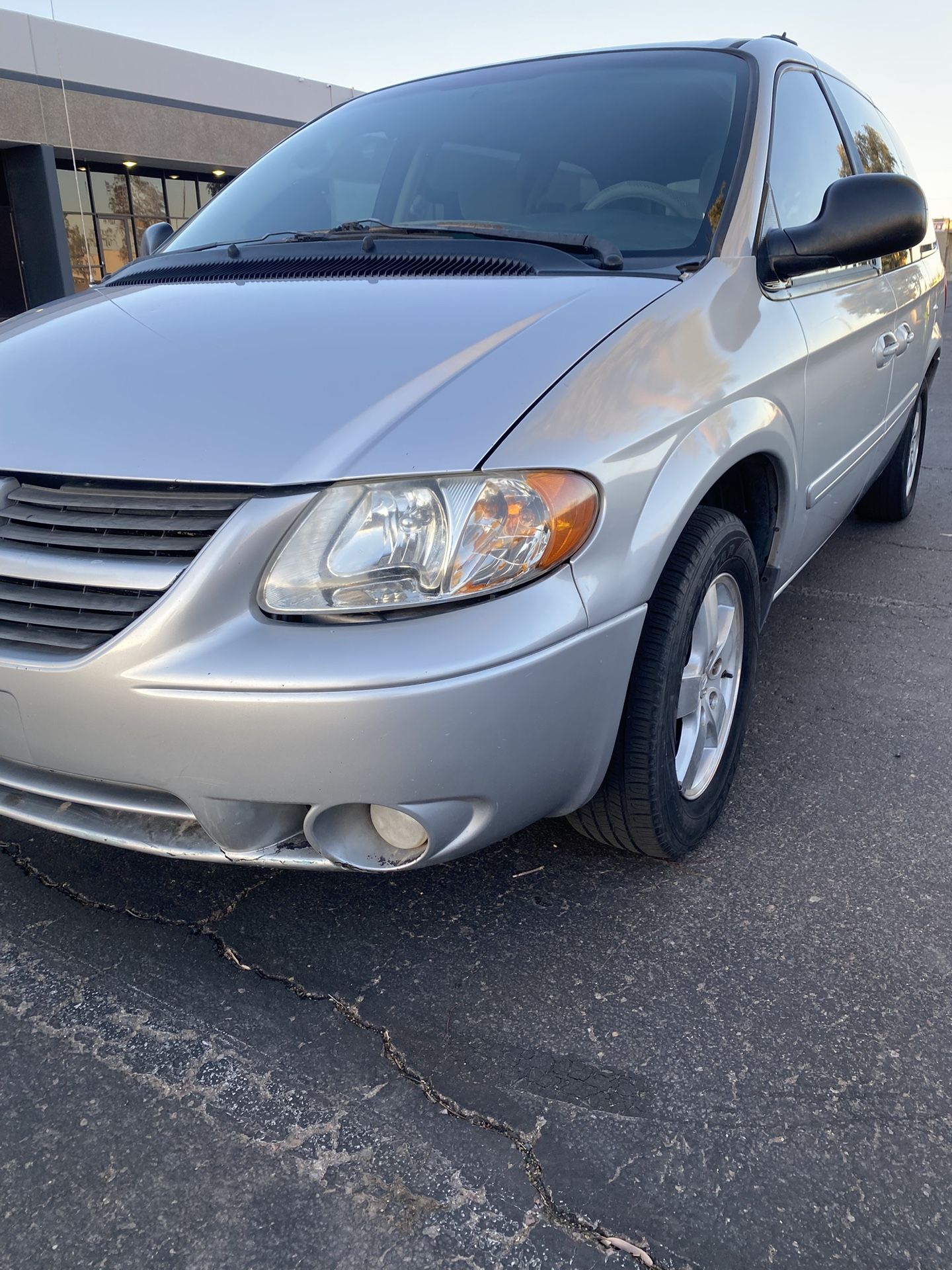 2005 Dodge Grand Caravan