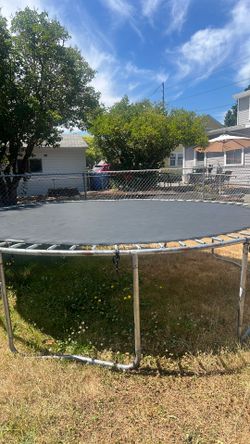 Trampoline