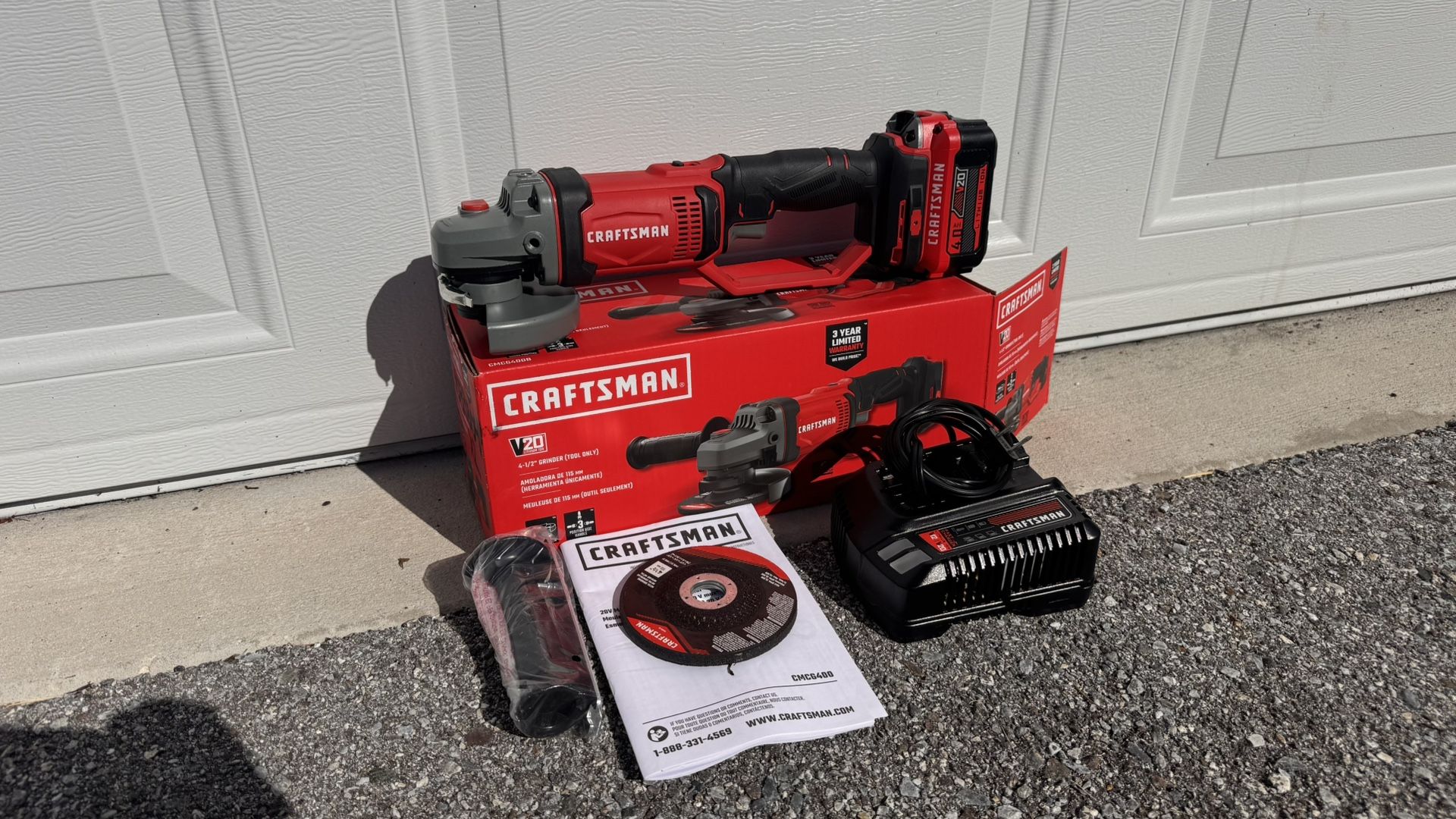 π₯ CRAFTSMAN V20 Angle Grinder β Brand New Set with LARGE BATTERY! π₯