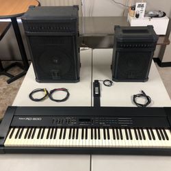 * Roland Keyboard, Amps & Accessories *