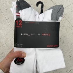NWT Layer 8 men’s cushioned crew socks 12 pairs