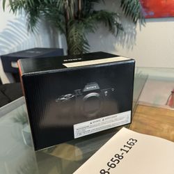 Sony A7R5 A7rv Camera ***Brand New in Box* w/Receipt & Warranty