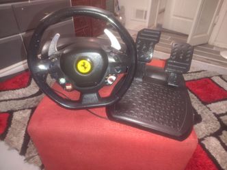 Thrustmaster Ferrari 458 Xbox 360 racing wheel and pedals
