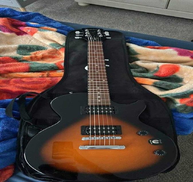 Electric Guitar Jam Out with Top Tier Sound Excellence wish benefit