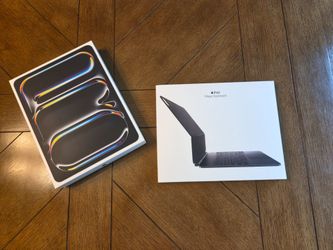 13" iPad Pro (WiFi) w/Nanotexture Display, 1TB + Apple Keyboard