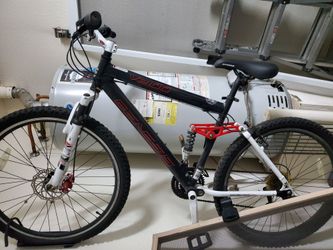 Full Suspension Mountain bike- Genesis V2100