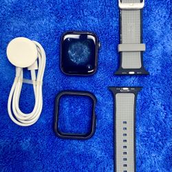 Apple Watch SE 1st Gen Series A2354 Iwatch 44mm Aluminum Ceramic Case GPS Cellular LTE Water Resistant 50m Touchscreen Wifi Bluetooth Calls iMessage 