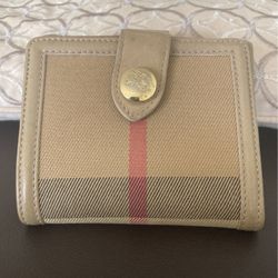 Used burberry best sale wallet
