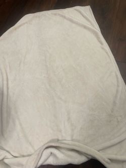 Biege blanket