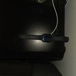 Apple Watch SE gen 2 44mm 