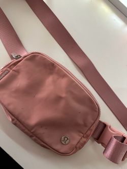 Lululemon Everywhere Belt Bag 1L   (Used, Great)