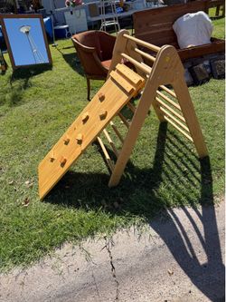 Pickler Climber: Kids developmental toy