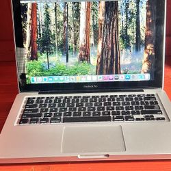 Apple MacBook Pro 13” I5 8GB RAM 256GB SSD macOS 15.1 Sequoia $140