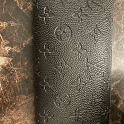 LV Wallet 