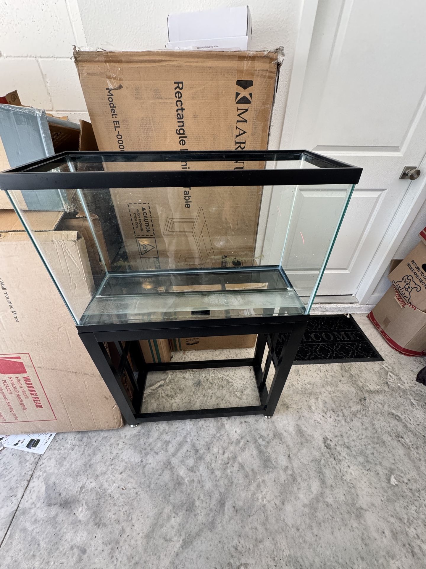 29 Gal Aquarium W/ Stand