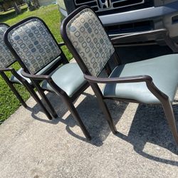 3 Chairs Dining Room Leather Clean No Scratch Condition Good 