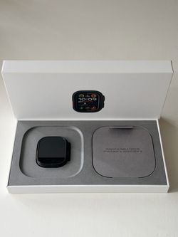 Apple Watch Ultra 2 – 49mm Black Titanium, GPS + Cellular