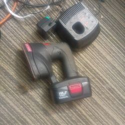 Craftsman 19.2v Corner Sander. W/ Battery & Charger