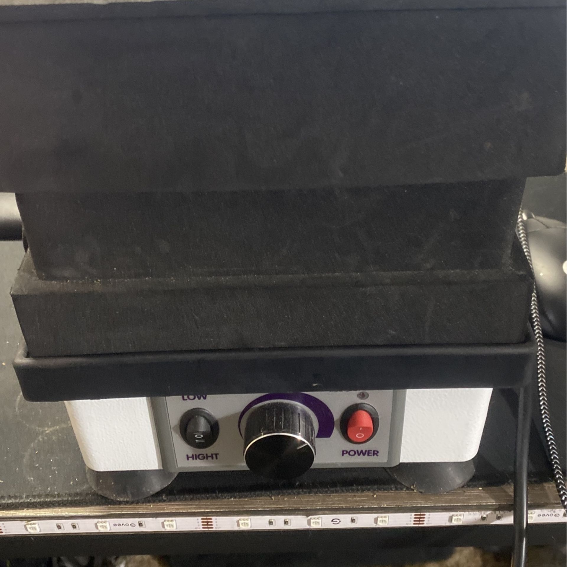 Buddies Bump Box 1/4 Size With Vibrating Oscillator