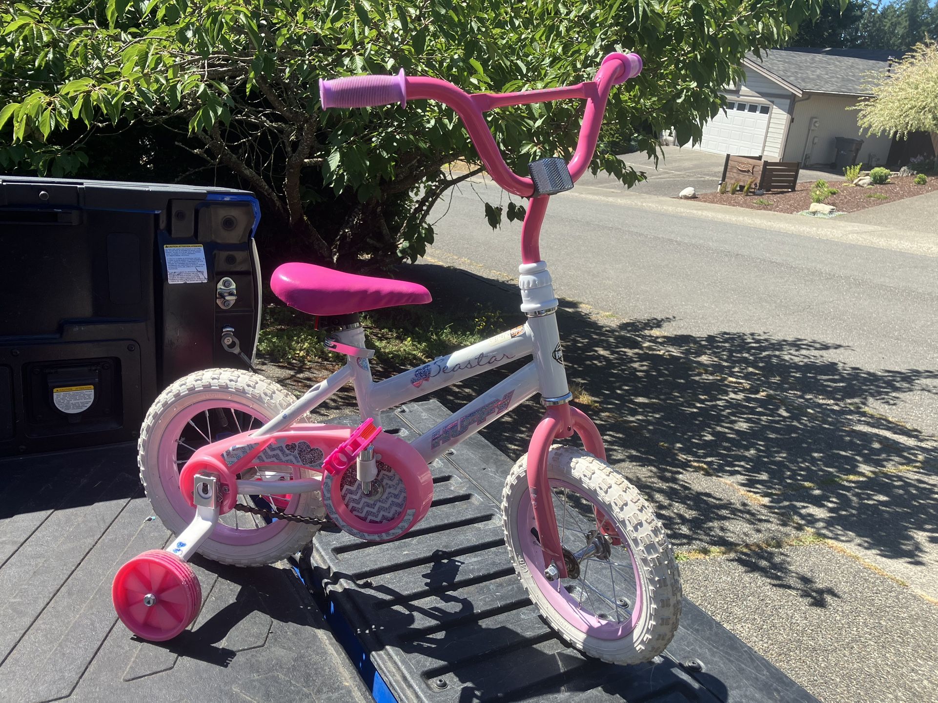 Child Kid Children Bike 12” Wheels With Training Wheels Bicycle Tricycle Trike in Good Condition