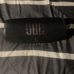 JBL 5 Speaker