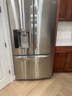 LG refrigerator