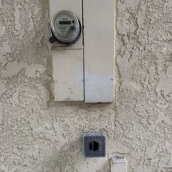 EV CHARGER FOR ALL MAKES AND MODELS NEMA 14-50 OUTLET 