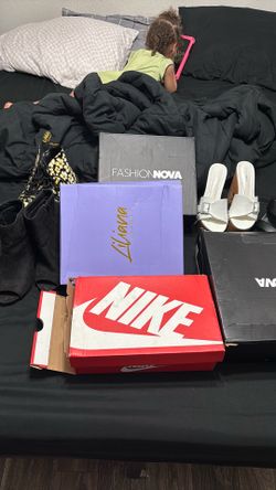 Women shoes