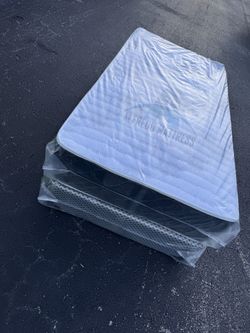 NEW TWIN SIZE 38x75” MATTRESS AND BOX SPRING-2pcs
