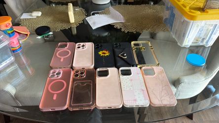 10 Phone cases