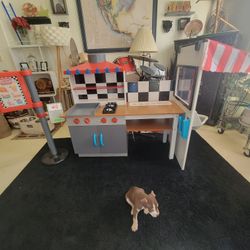 Little Tikes Drive Thru