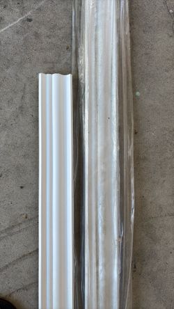 Crown Molding 7 Feet Long And Finished