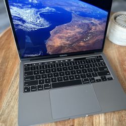 MacBook Pro 13” (2022) - Excellent Condition