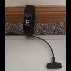 Fitbit FB413 Fitness tracker and charger