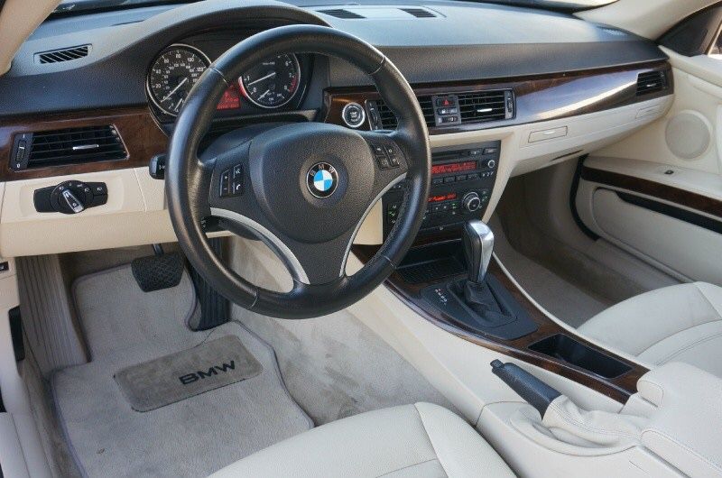 2011 BMW 3 Series
