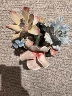 Capodimonte Porcelain Centerpiece Roses Flowers Vase Pink Green Granny Core