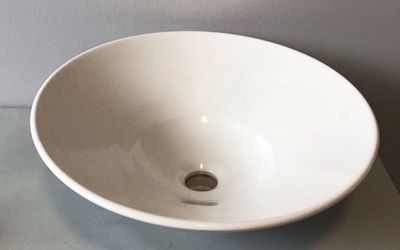 New Kohler K-2200-G-0 Conical Bell Circular  Vitreous China Vessel Bathroom ( I Have 2 )