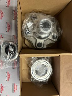 350Z Rear Wheel Bearing & Hub Assembly (New)