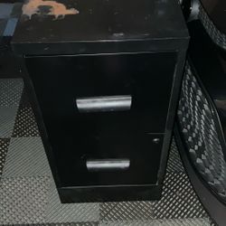 Metal Filing Cabinet 