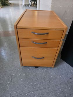 3-Drawer Mobile Pedestal Cabinet on Casters