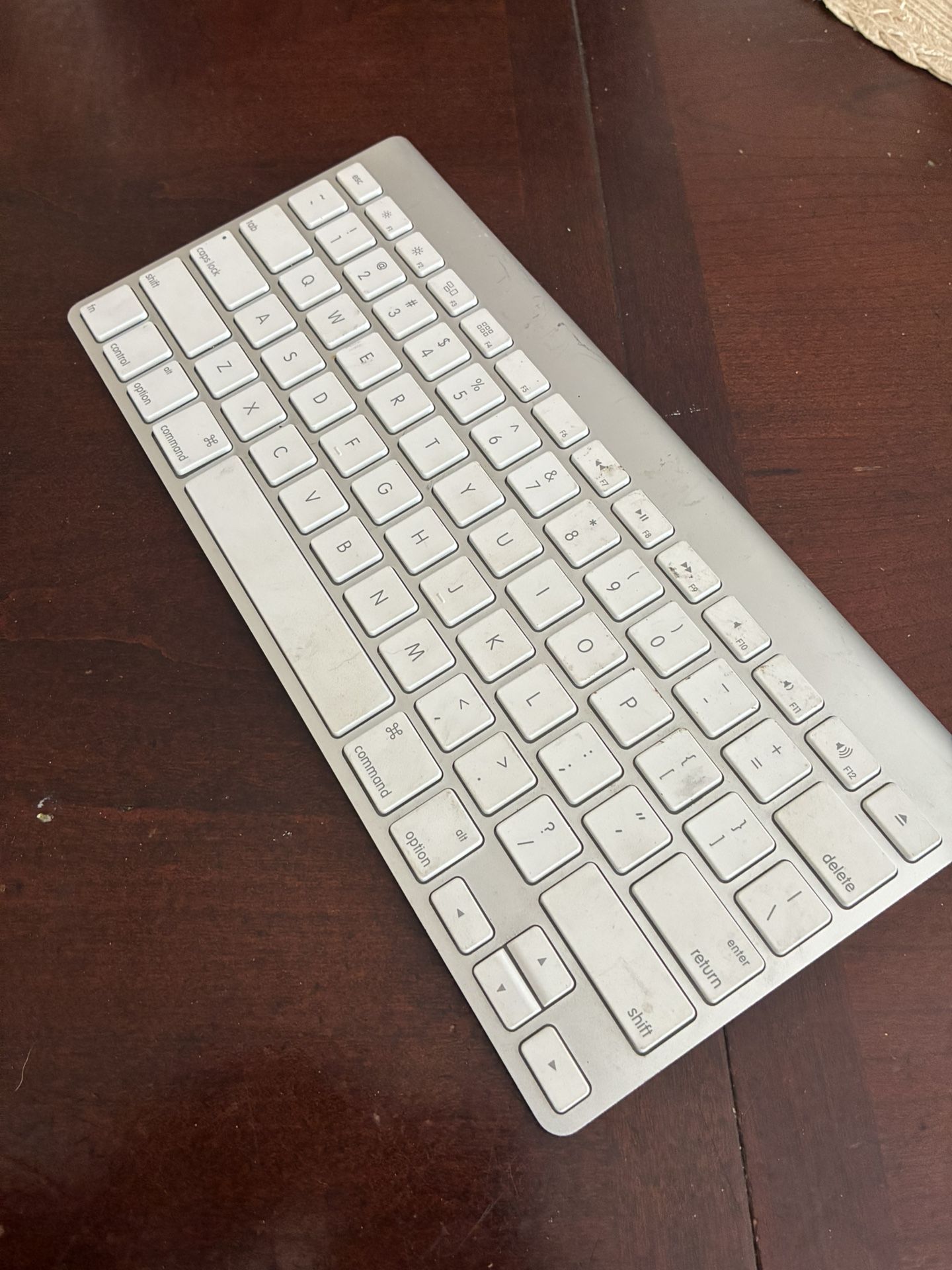 Apple Wireless Keyboard