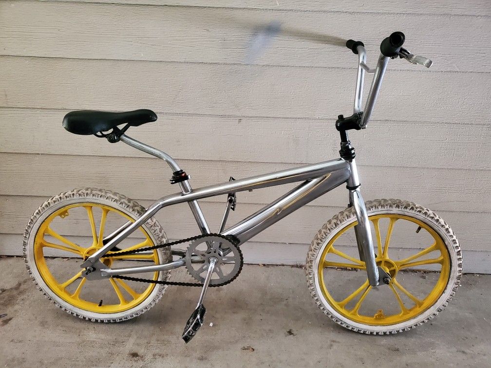 珍品】CONVICT ミニBMX 本体 インテリア・ディスプレイ等に 珍品
