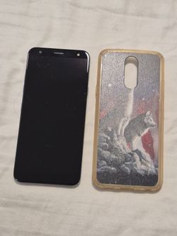 LG K40 Smartphone (Metro) - Good Condition + Wolf Case Included!