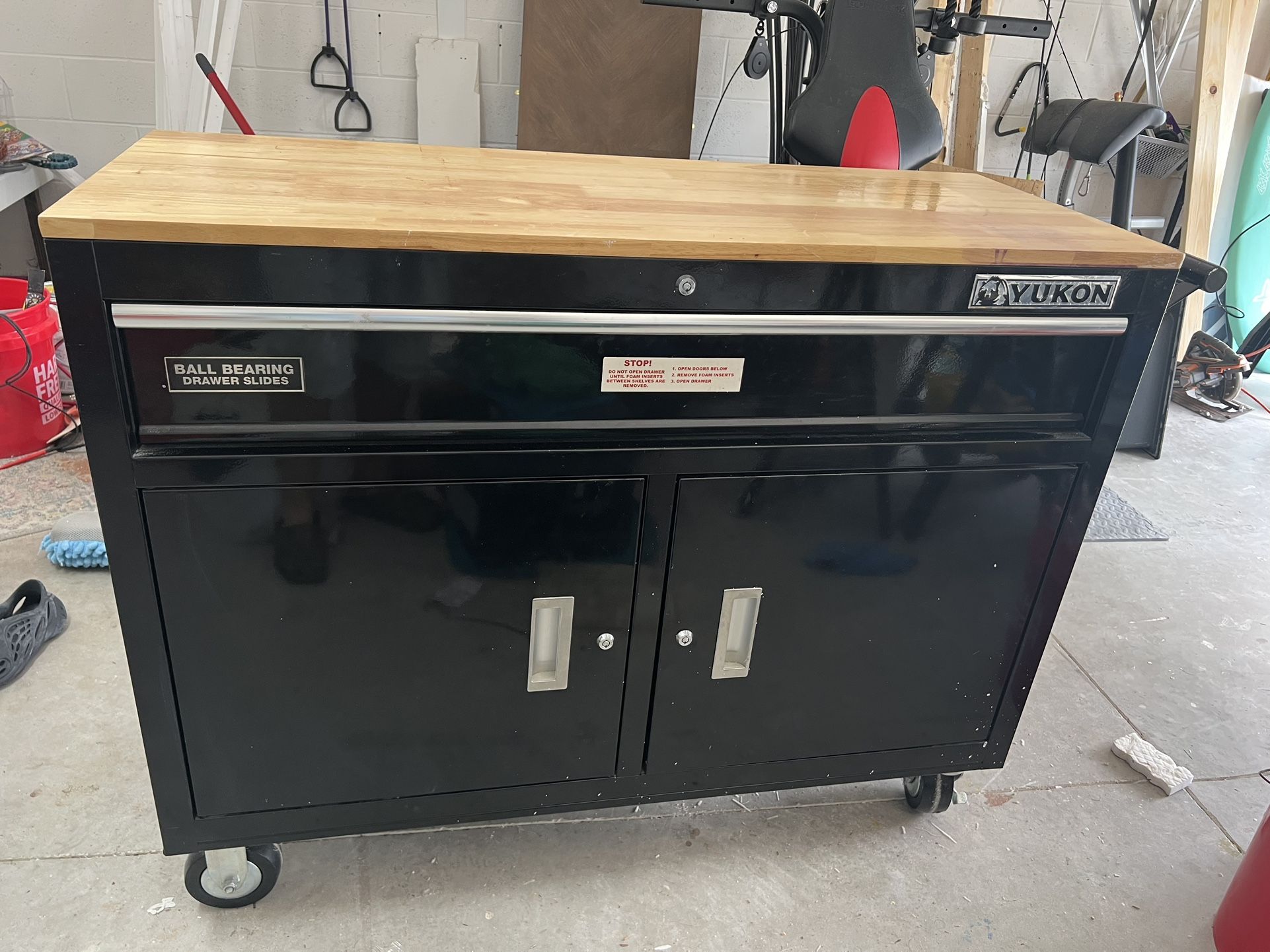46 Yukon mobile work bench