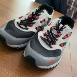 NEW SIZE 11 K-SWISS MENS TENNIS SHOE