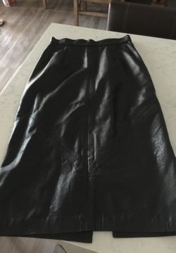 Leather skirt